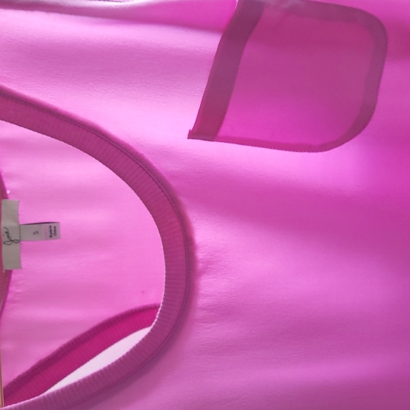 Top - Picture 2 of 3